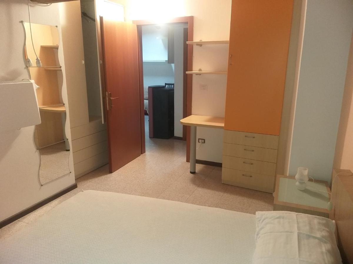 Sleepingarda Apartment เทนโน ภายนอก รูปภาพ