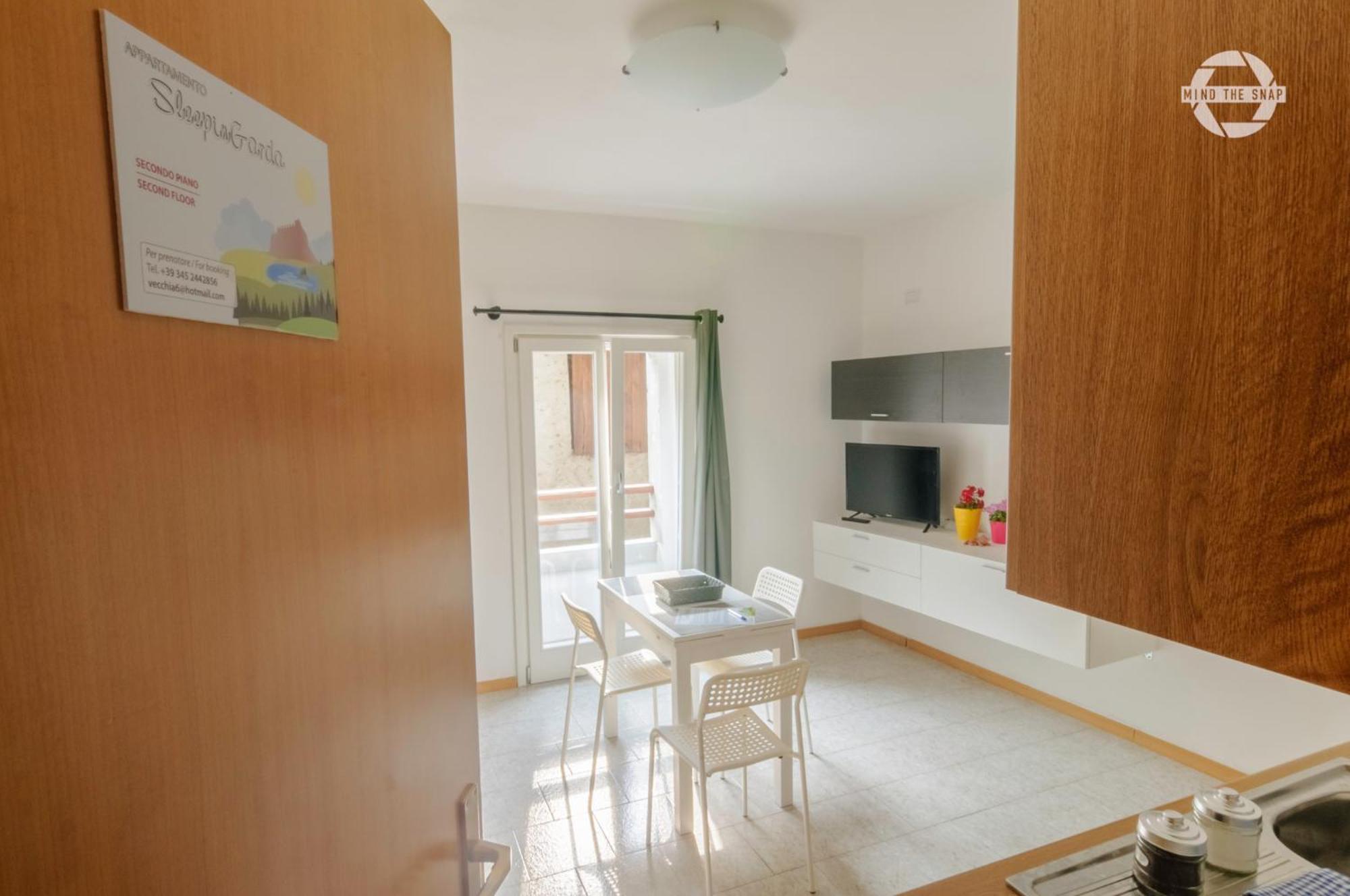 Sleepingarda Apartment เทนโน ภายนอก รูปภาพ